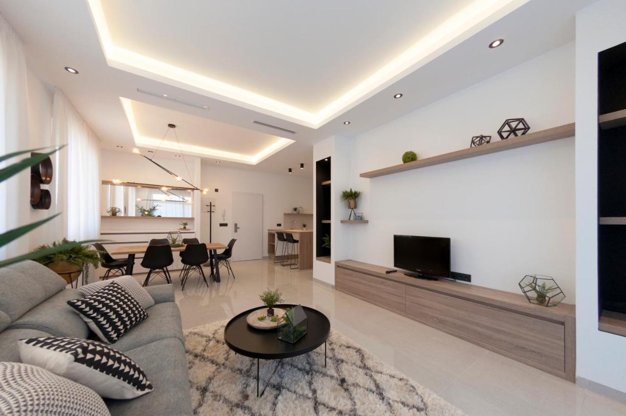 Apartamentos La Laguna I Luxury Apartments กวาร์ดามาร์เดลเซกูรา ภายนอก รูปภาพ