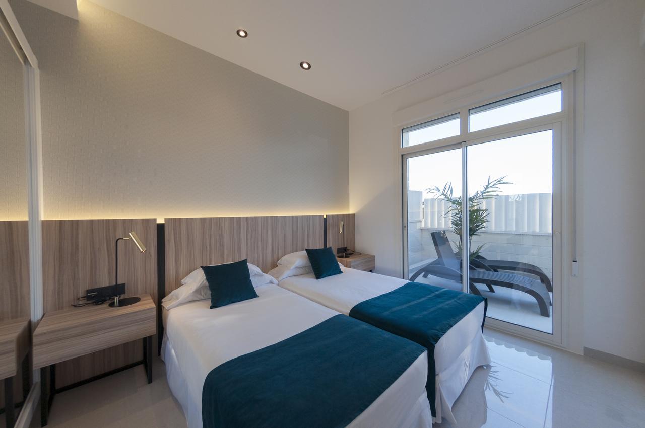 Apartamentos La Laguna I Luxury Apartments กวาร์ดามาร์เดลเซกูรา ภายนอก รูปภาพ