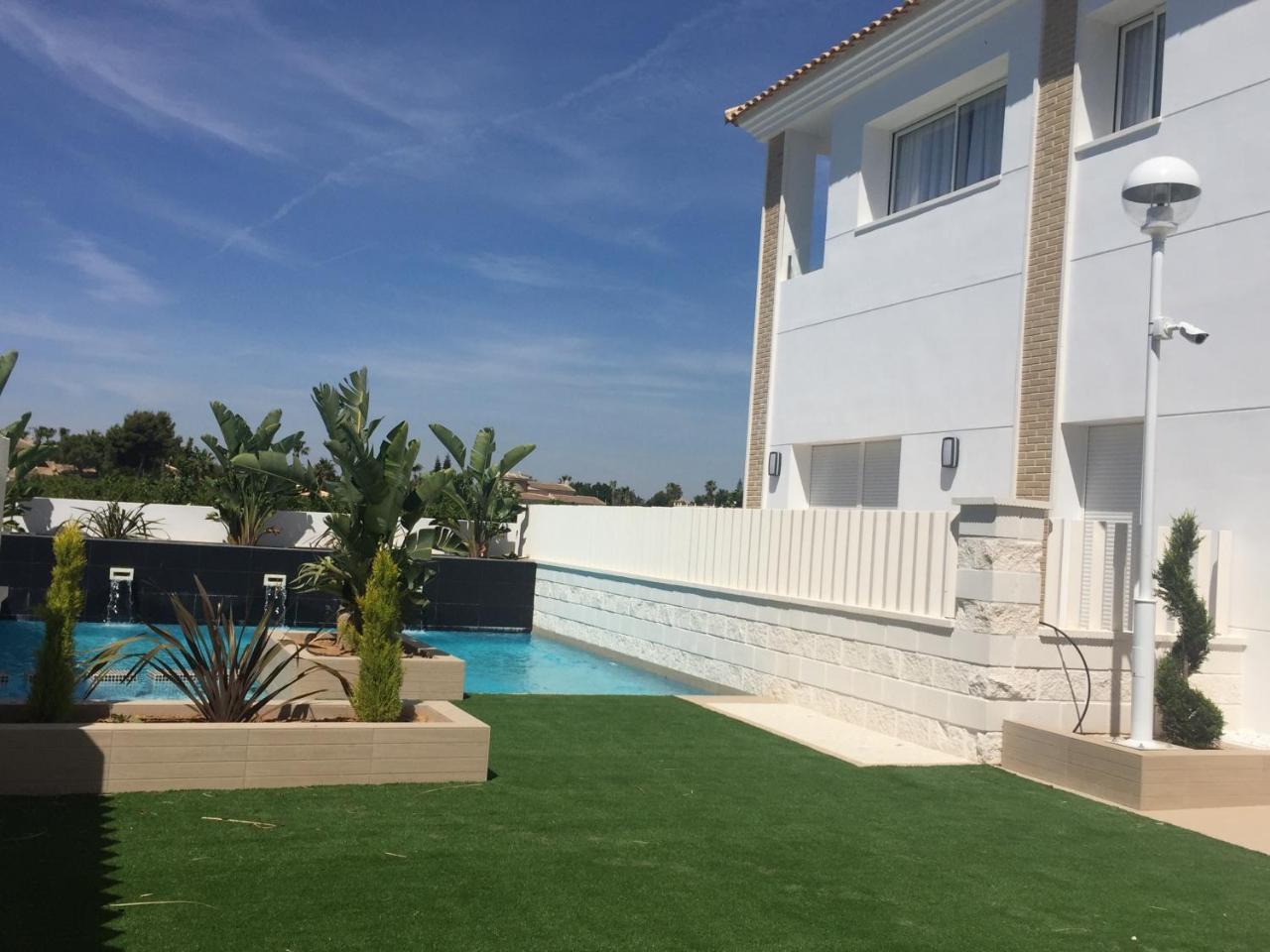 Apartamentos La Laguna I Luxury Apartments กวาร์ดามาร์เดลเซกูรา ภายนอก รูปภาพ